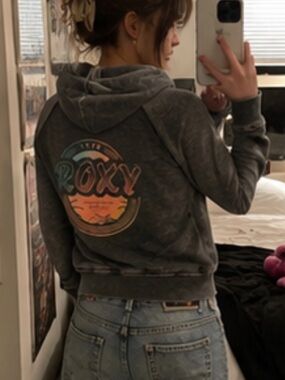 Roxy Gray Ombre skater chic Hoodie Beach Casual Size XS